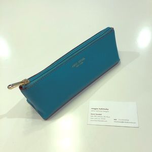 Henri bendel brush/pencil case